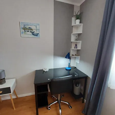 Le Chant De L'alyte Lens-Lestang